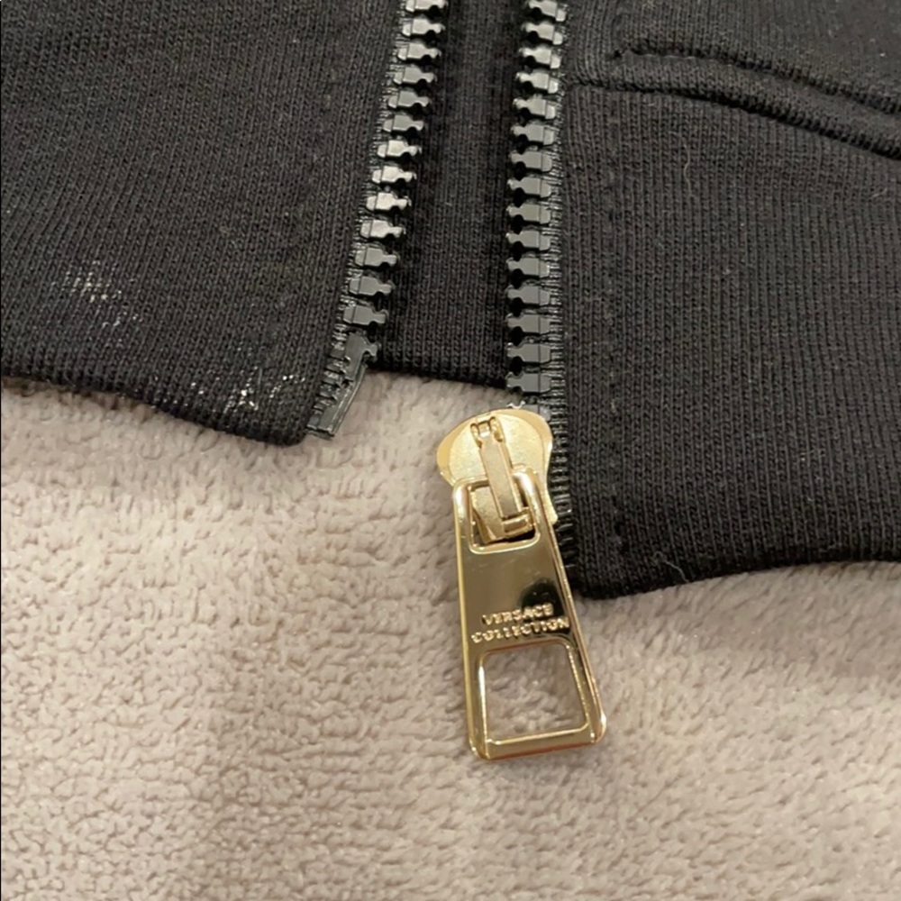 Versace track zip up - Picture 4 of 7